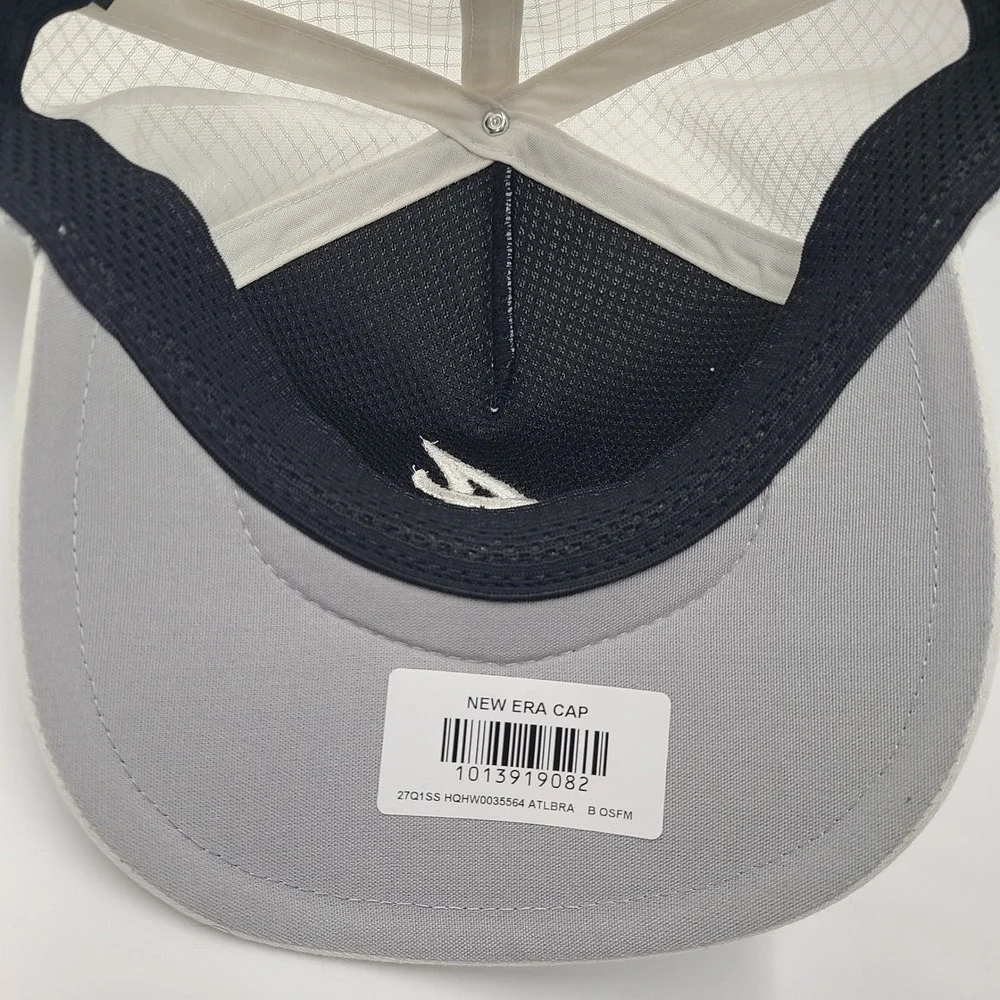 Women Atlanta Braves Hat Snapback Trucker Mesh New Era 9Forty Gray MLB Logo Apex